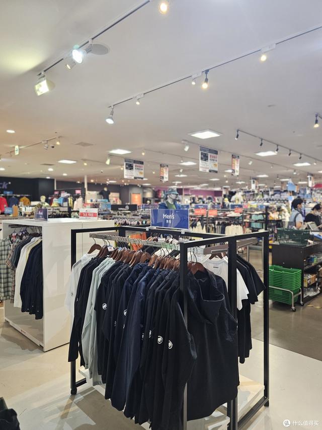 来名古屋必须逛的四家户外品牌集合店，货倍儿全/折扣大/全免税！