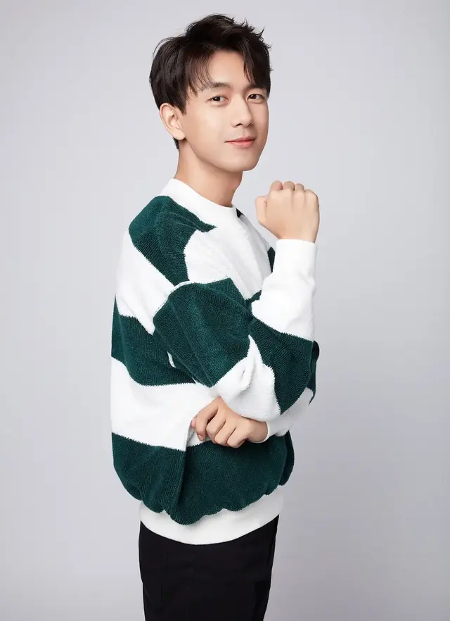 当红小生李现：北漂时身边只剩38.2元，33岁不恋爱