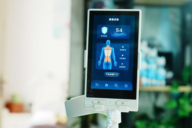 关爱父母健康，一台奥佳华7608TEN+4.0就够了，同价位最强卷王