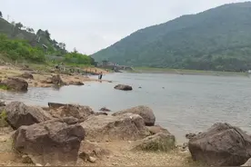终于把旅游和旅行的意思，解释清楚了图片