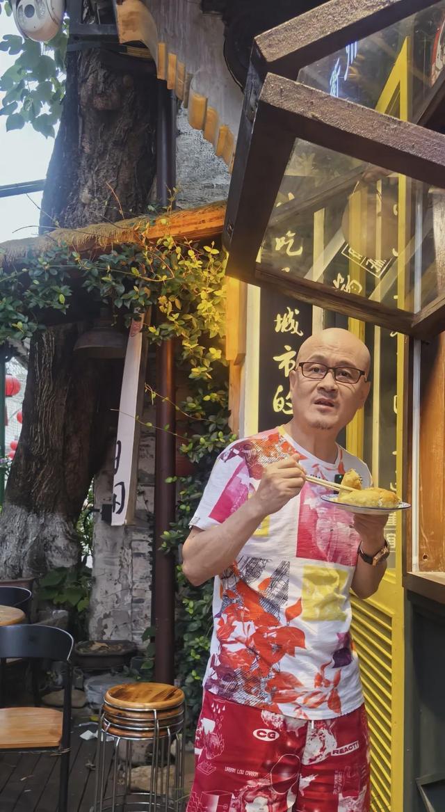 “美丽中国万里行”文艺志愿者走进南孔圣地衢州