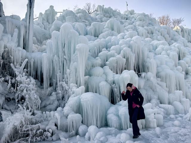 【京郊最美自驾！闯入“一半流水一半冰封”的冰雪仙境】❄️