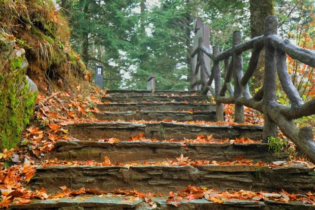 深秋石泉漫游记