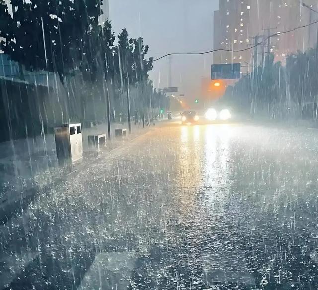 五一假期要“泡汤”！暴雨横扫多省，出门计划全被打乱，要黄了