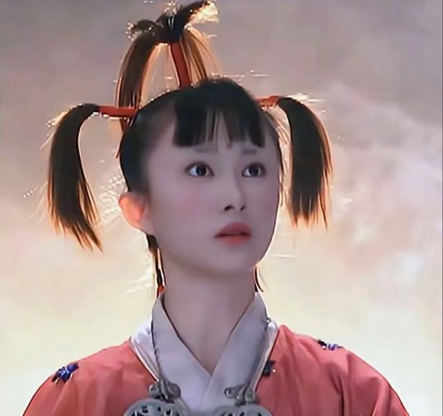绝了！博主本想晒发型，结果评论区出现大哥喜欢奥特之母，已笑疯