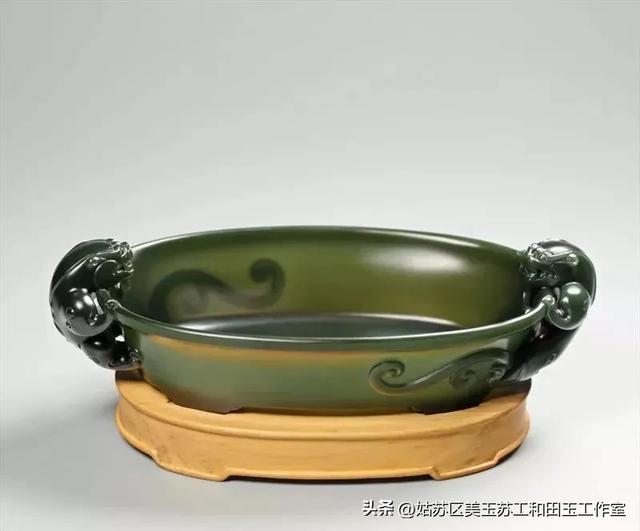 一块玉	，玩出了人性的“魑魅魍魉	”！