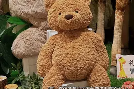 今日文案/ ' 👧🏻“试过啦 自己养自己才能开出漂亮的花”图片