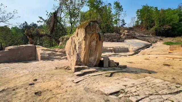 重庆北碚有座龙头山，山上有座400多年的明代老庙，叫“观音堂”