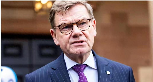 日本话音刚落，又一国介入台海，专机已经离华，要逼中国做3件事