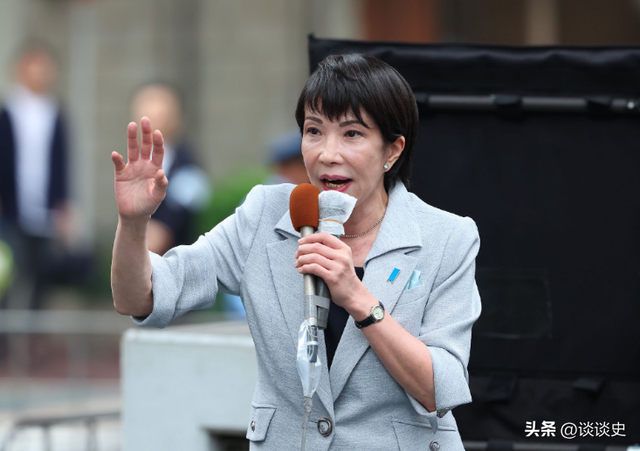 高市结局已定？日本政界表态，她不具备首相资格，中方再对日出手
