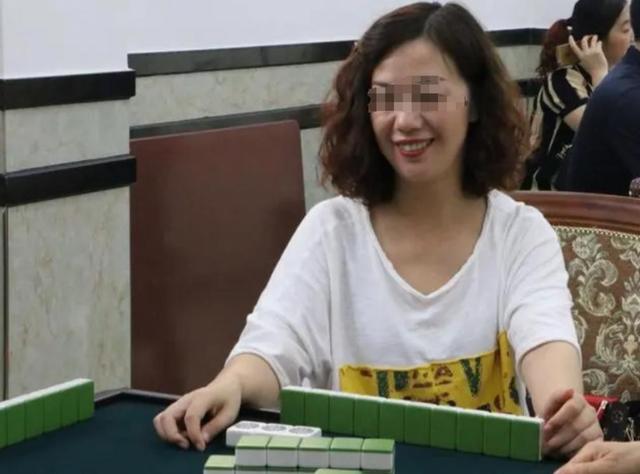 11年，内蒙一女子每晚打麻将，从来没输过钱，丈夫在地窖找到原因
