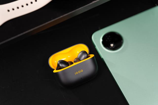 游戏党必备!iQ00 15全家桶评测