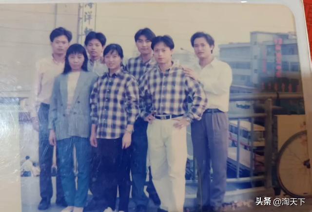 那年我们十七岁！在外努力拼搏未来！沿海风光无限美好