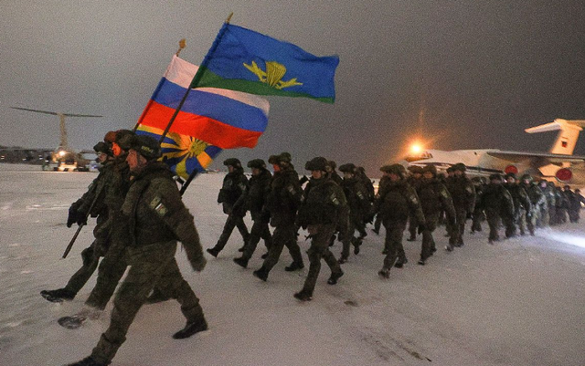 32国联盟已经增兵，军舰2路进逼中国	，中方74岁老将出马，以1对多