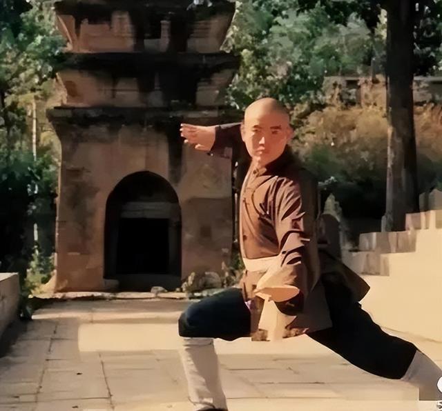 少林寺现状：武僧收费岗消失，纪念碑被遮挡，释永信房屋被封死！