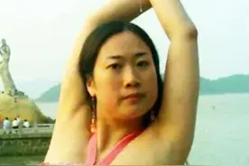 这些“神曲”明明毁三观，当年却火遍大街小巷，如今越听越不对劲图片