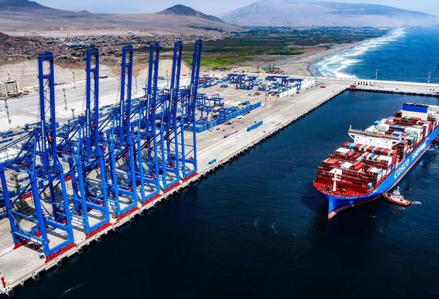 美大使通知中方，交出港口，否则后果自负，中国对美大豆采购停滞