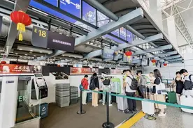 10月18日起，广州白云机场所有国内出港客运航班截载时间缩短至40分钟图片