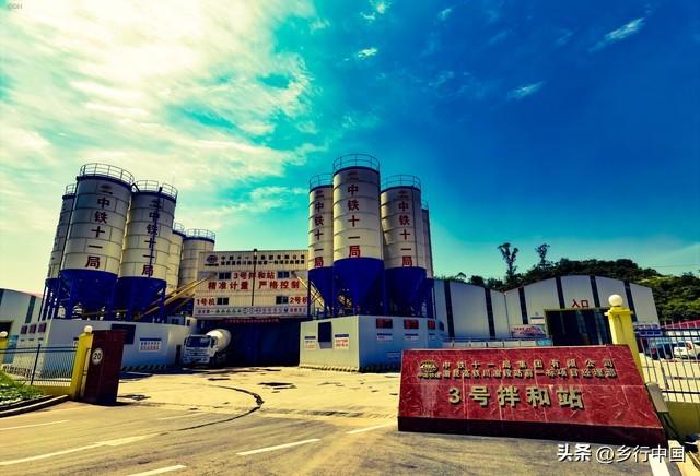 一路连渝川黔滇：总投资1416亿渝昆高铁预计2026年底全线通车