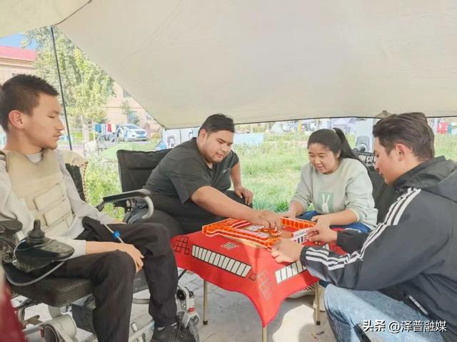 国庆假期好去处！泽普县房车营地成疆内外游客热门打卡地
