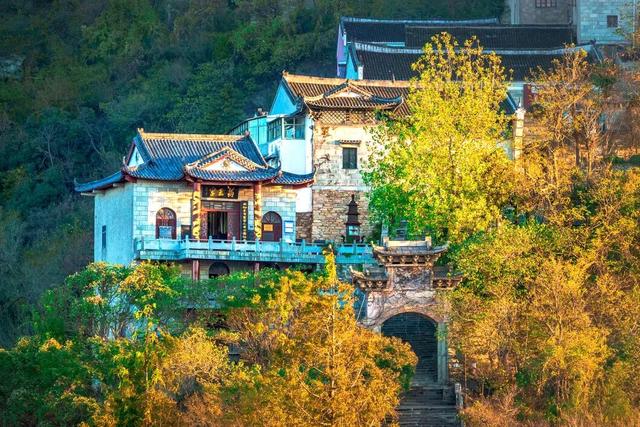 黄陂秋色未尽，快来共赴赏叶寻幽之旅