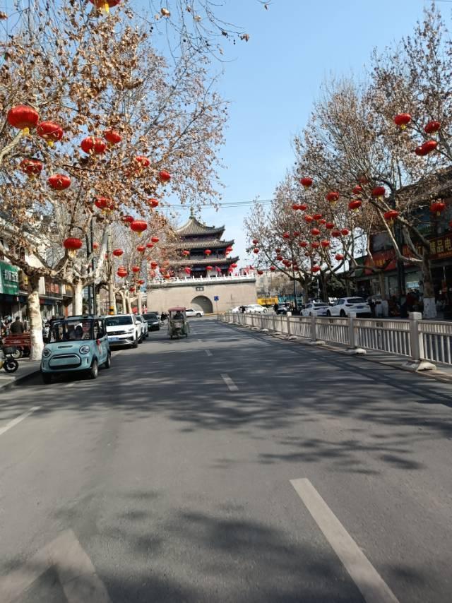 冬晴望鄠邑钟楼