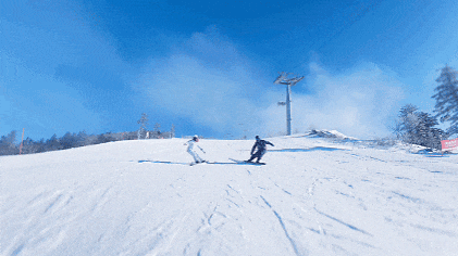 差点滑出屏幕！