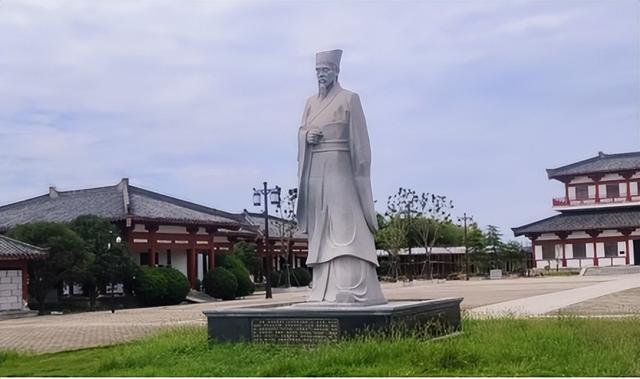 古城公园寻故事 孝文化园拾感动 博物馆涨见识 祥云湾看风景
