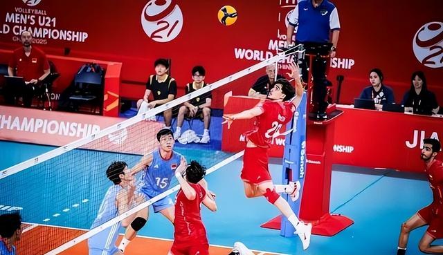 0-3！中国队被卫冕冠军淘汰 排球世锦赛无缘四强 两项数据惨败