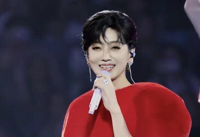 女演员的“妈生脸”有多重要？看到70岁米雪和赵雅芝，才知差别