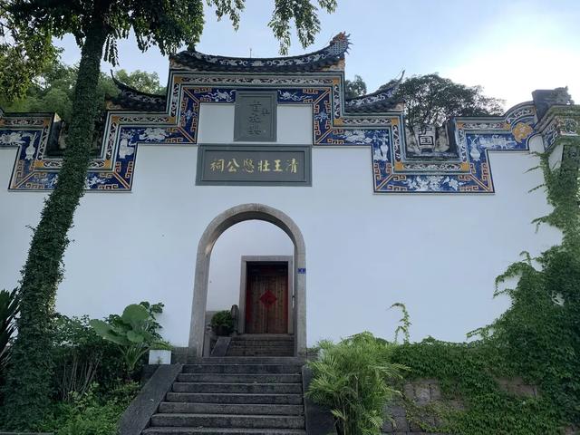 三坊七巷,三山两塔:漫步福州,感受历史的悲壮回响