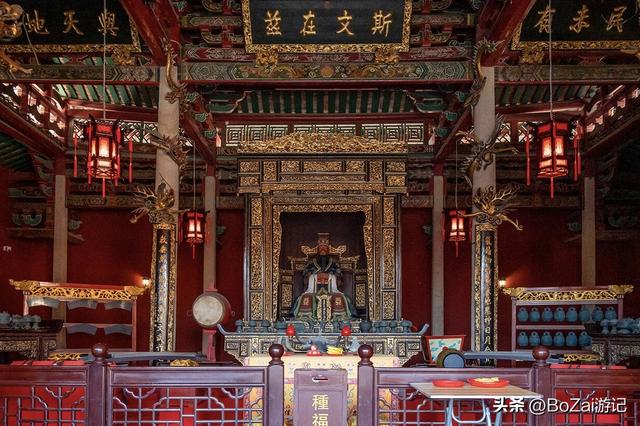 红墙藏古韵，鳌鱼萌出圈，揭阳学宫免费逛出惊喜感