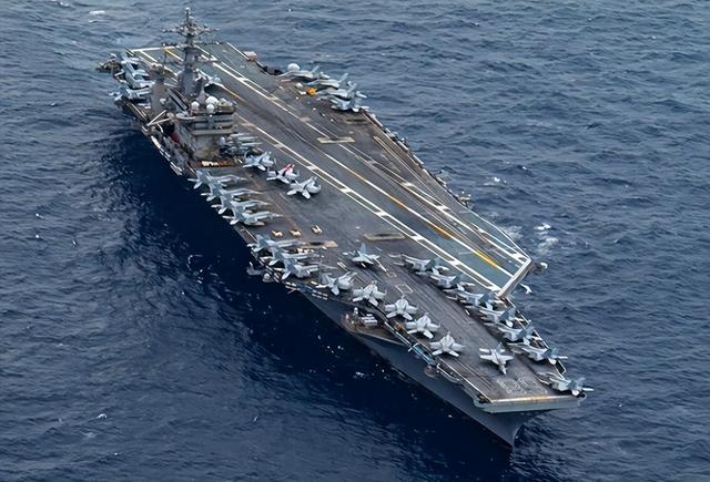 美军坠机还未打捞，中国又划下禁航区，特朗普还坐得住吗？