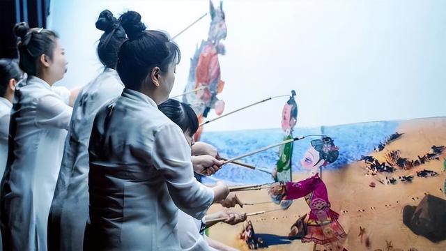 陕西渭南创新皮影戏《惩恶扬善小哪吒》赴甘交流