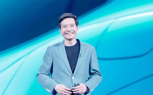 小米全球化3.0杀疯了：手机稳居全球前三，汽车交付8.1万