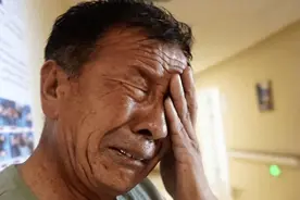 60岁大爷每天用猪油炒菜，4年后体检，医生惊呼你到底在吃些啥图片