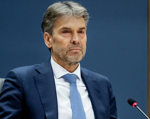 荷方想要的	，中国终于给了，但有一个条件，彻底扭转中荷局面