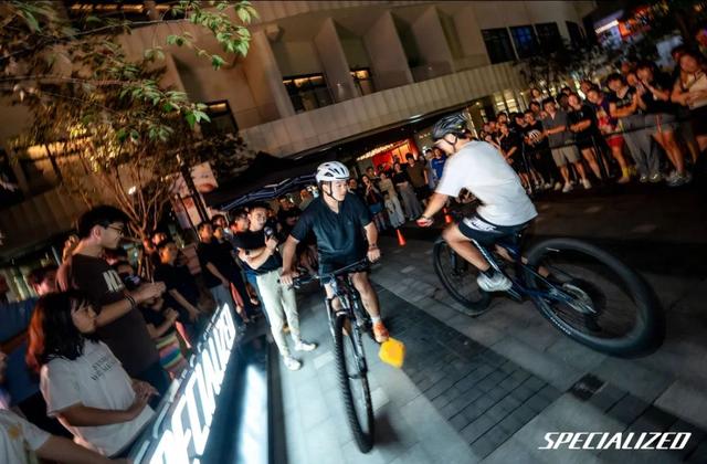 探徐汇｜“夜间经济人气地标”发布，徐汇这个地方入选！