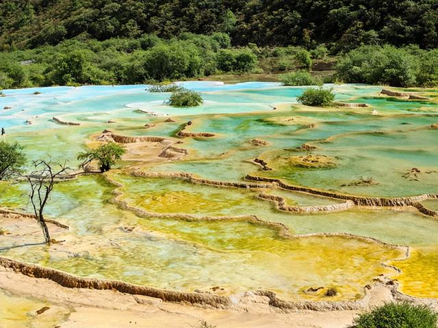 四川旅游：两到人间瑶池黄龙行（图）