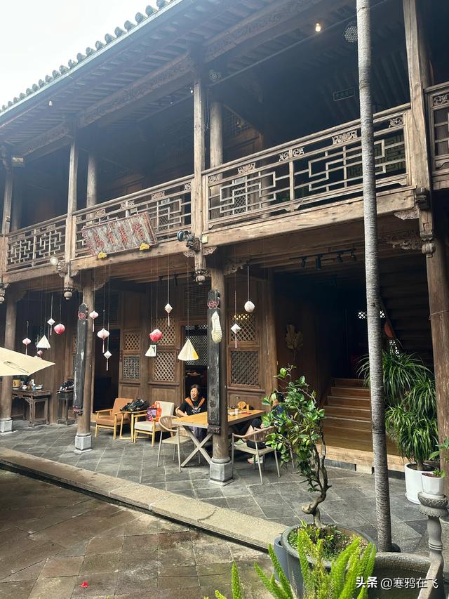 无暑之地（3）花式米线 三氏汤王