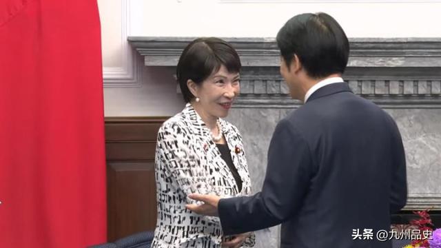 硬抗中方32天，日媒称高市早苗不道歉只剩一条路：19年前就有先例