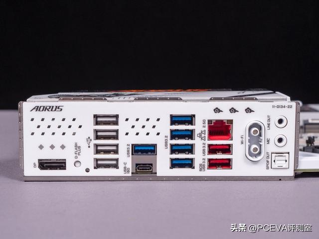 千元国风水墨画主板，技嘉B850M雕妹主板评测