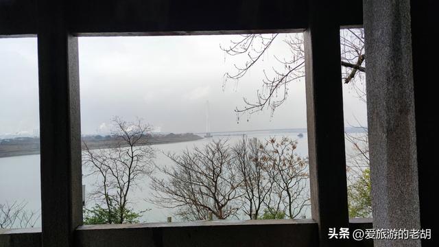 湘江边的湘潭古镇，始建于晋朝，被誉为小南京，占地40万平方米