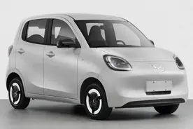 五菱宏光MINI EV四门版测评：实用与性价比的完美结合图片