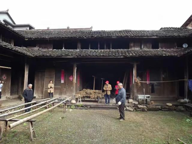 《浙缙天路》这边风景独好