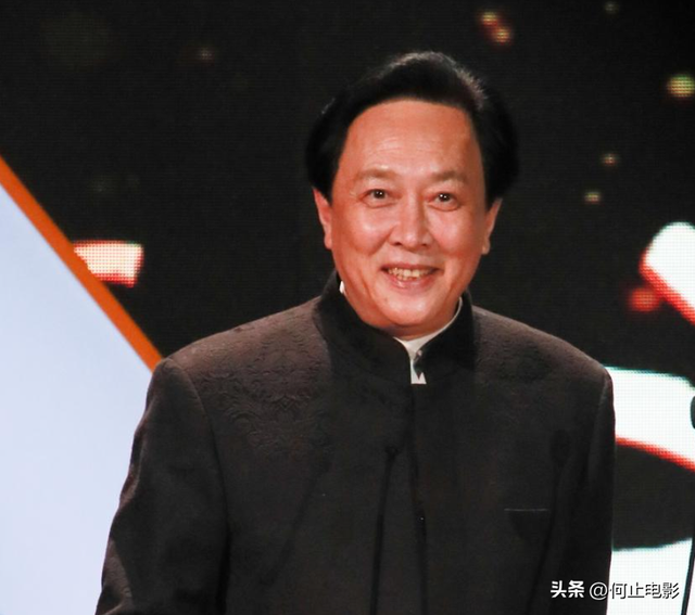 73岁唐国强有烦心事！两个儿子都残疾，他担心儿子的婚事