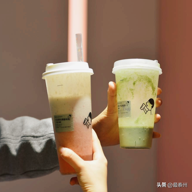 立秋奶茶成 “堵单”！骑手汗湿衣衫，体验升级要跟上