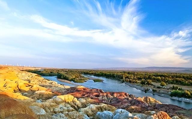 新疆待了两年，有些话不说憋不住，新疆最大的特点一般人接受不了