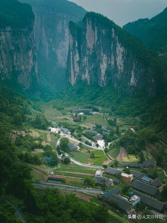 这5个宝藏避暑地，白天耍水、晚上盖被子，本地人都私藏！