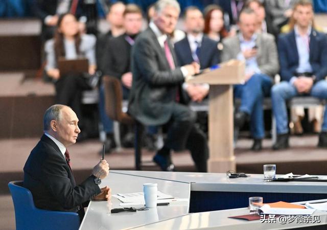 91架无人机夜袭普京官邸？俄乌各执一词，和平刚露曙光就陷僵局